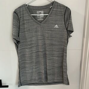 Adidas tee